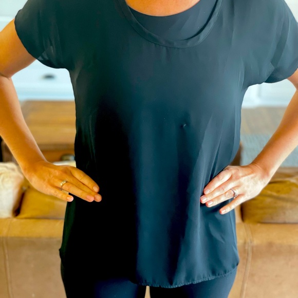 Short sleeved blouse - Picture 3 of 7